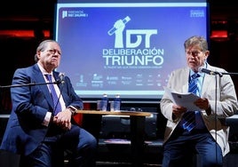 Vicente Boluda y Javier Quesada en la presentación de los premios.