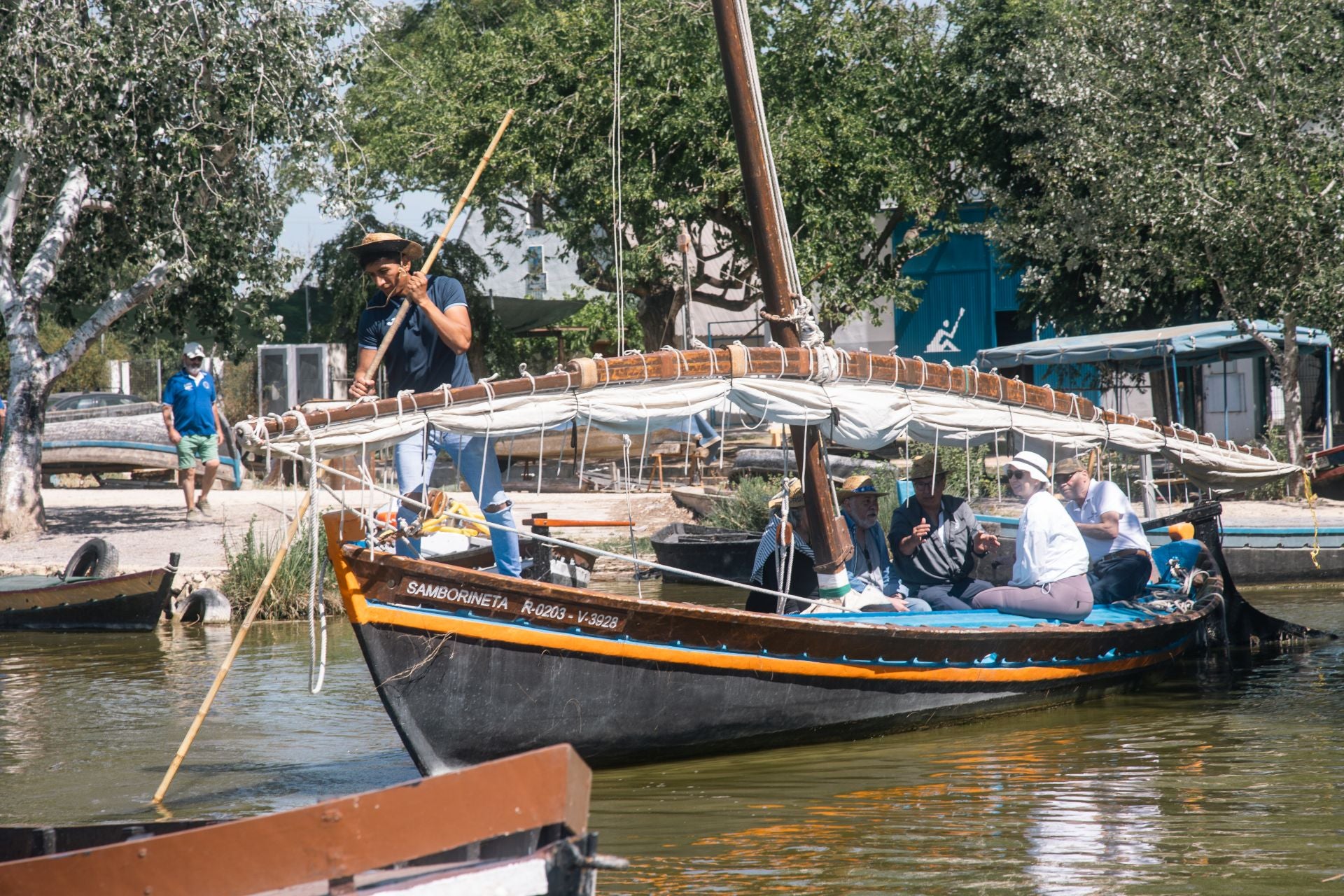 FOTOS | La vela latina vuelve a surcar la Albufera