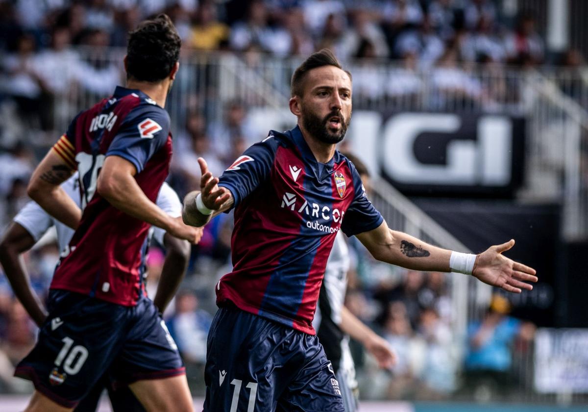 Una imagen del partido ante el Burgos.