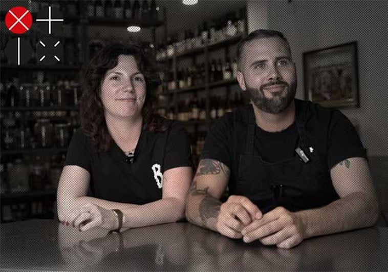 Julia y Álex, al frente de Barbaric.