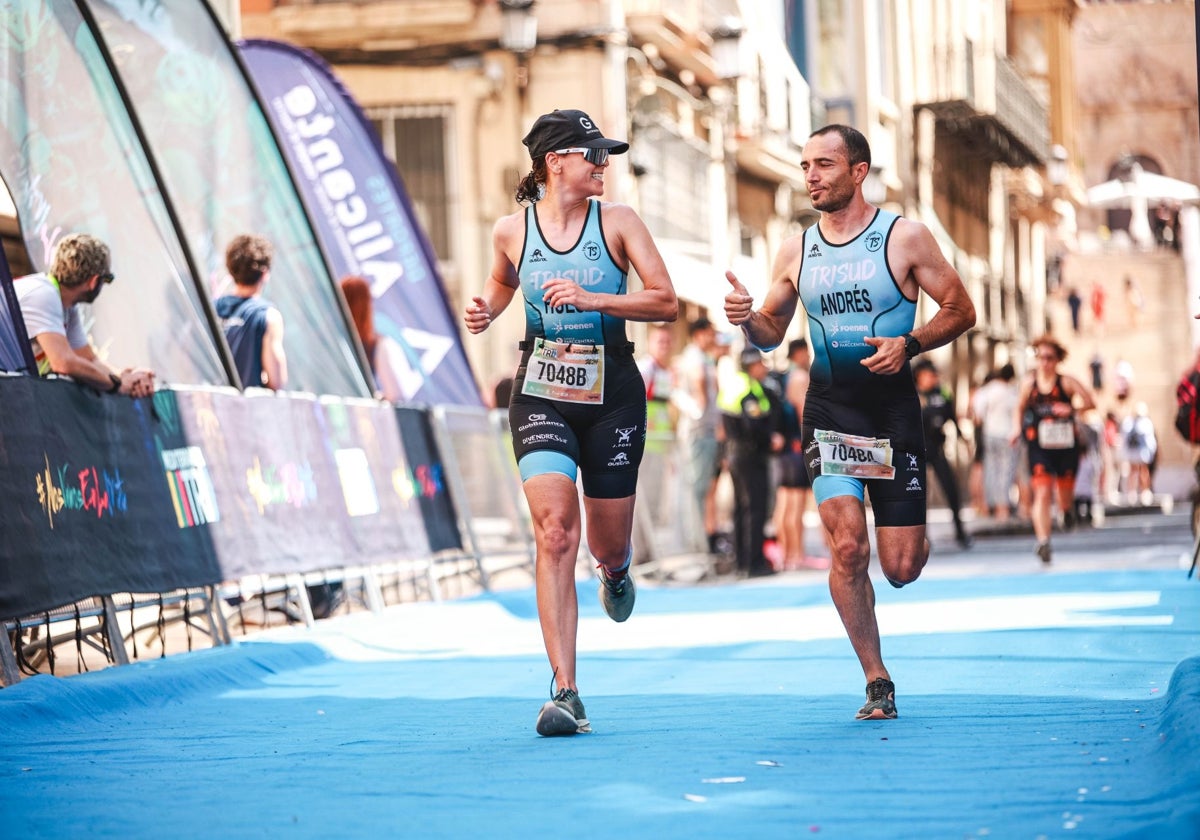 El secreto del triatlón popular en la comunitat valenciana | las provincias