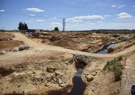Estado de los barrancos antes de llegar al casco urbano de Aldaia.