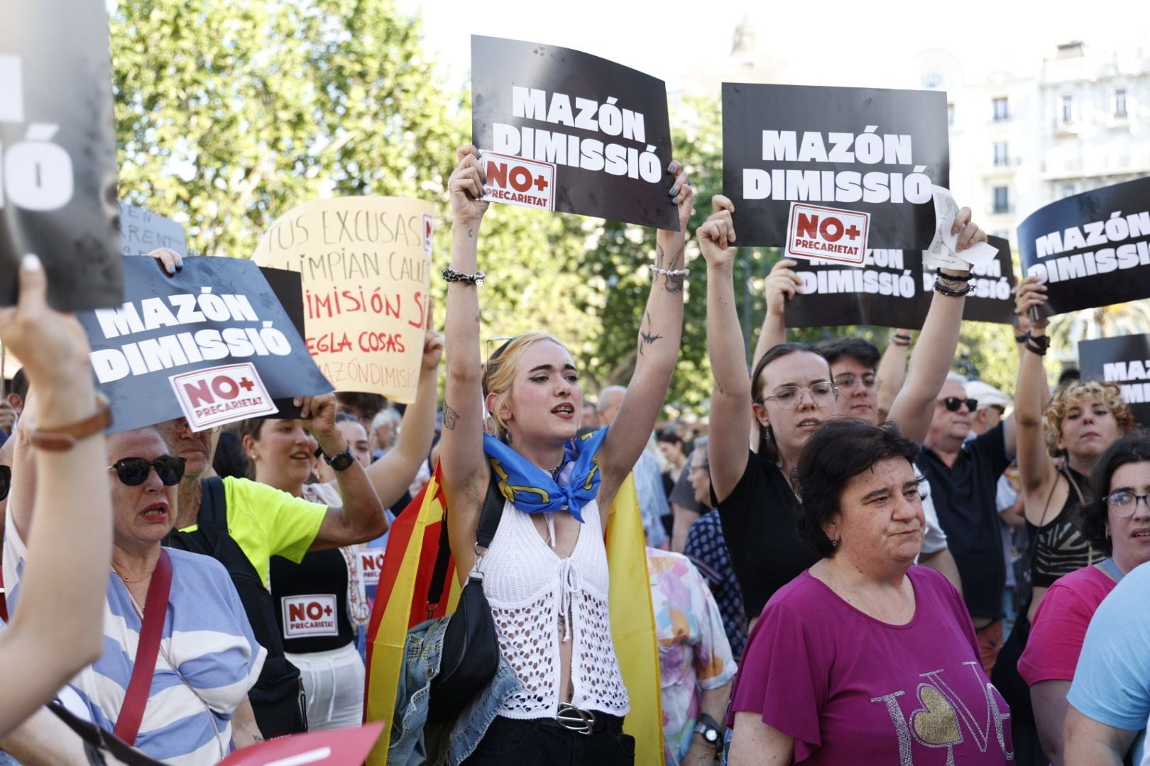 FOTOS | Séptima manifestación en Valencia por la gestión política de la dana