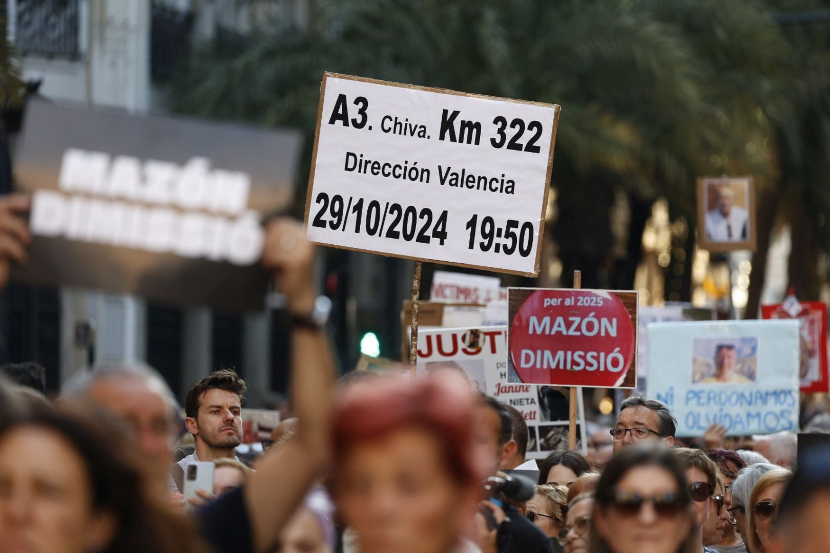 FOTOS | Séptima manifestación en Valencia por la gestión política de la dana