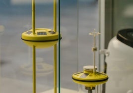 Maqueta de la boya que se exhibe en la exposición.
