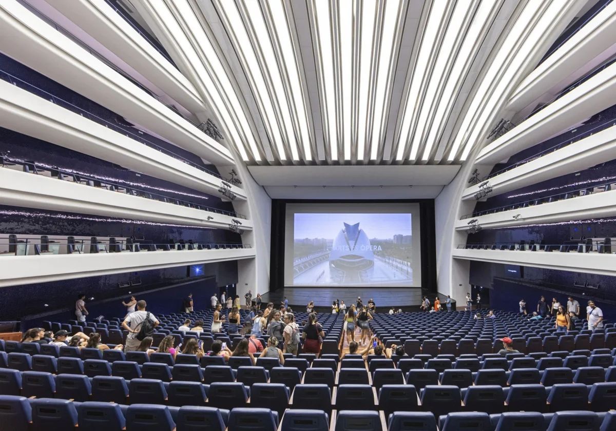 Interior de la sala Principal del Palau de les Arts.