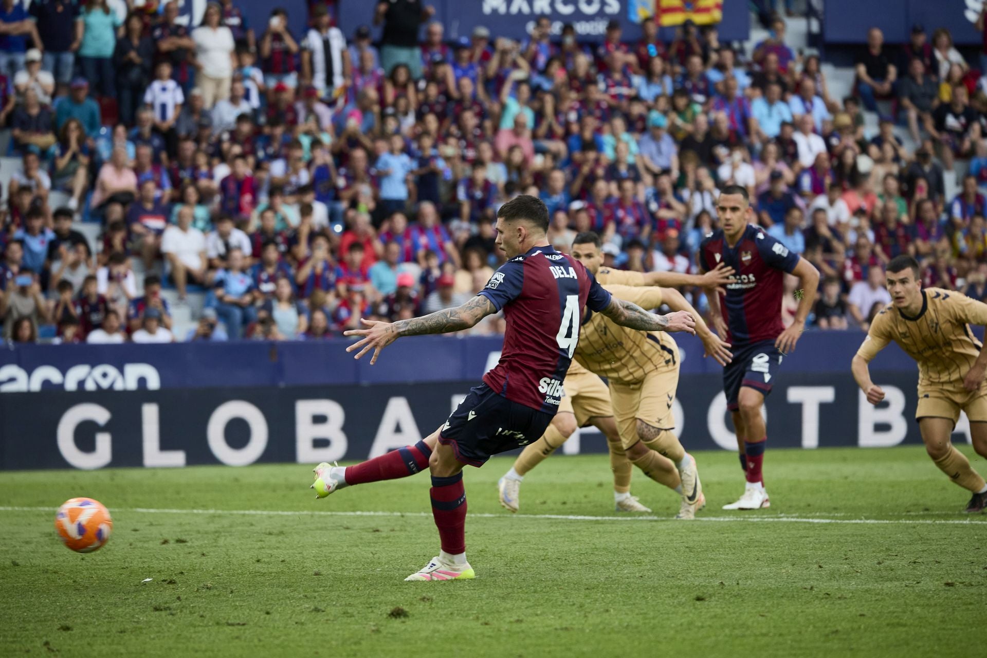 Las mejores imágenes del Levante UD - SD Eibar
