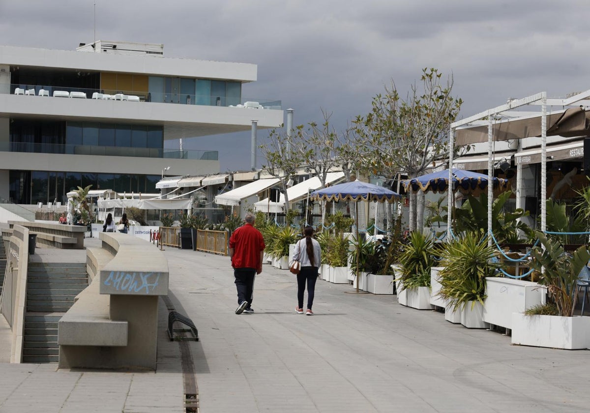 El ayuntamiento estudia aumentar la seguridad en la marina tras la muerte del menor de 16 años | las provincias
