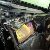 Un vehículo caleteado de otra operación contra el tráfico de drogas.