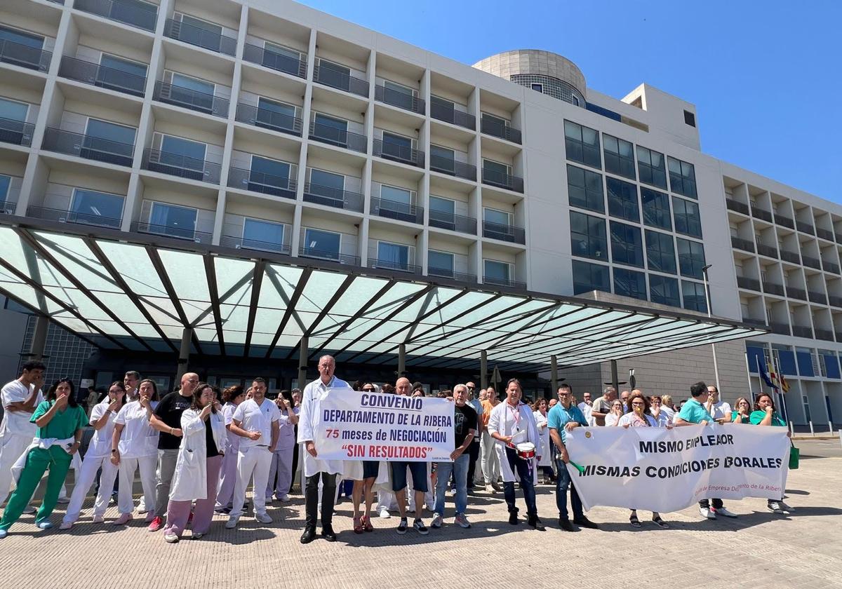 El comité de empresa del hospital de la ribera pide mediación para evitar la huelga | las provincias