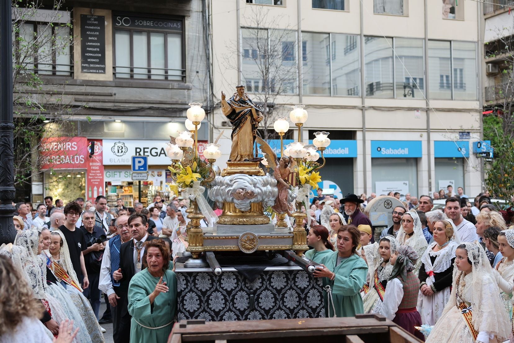 FOTOS | Así ha sido la procesión de los niños de San Vicente Ferrer en Valencia