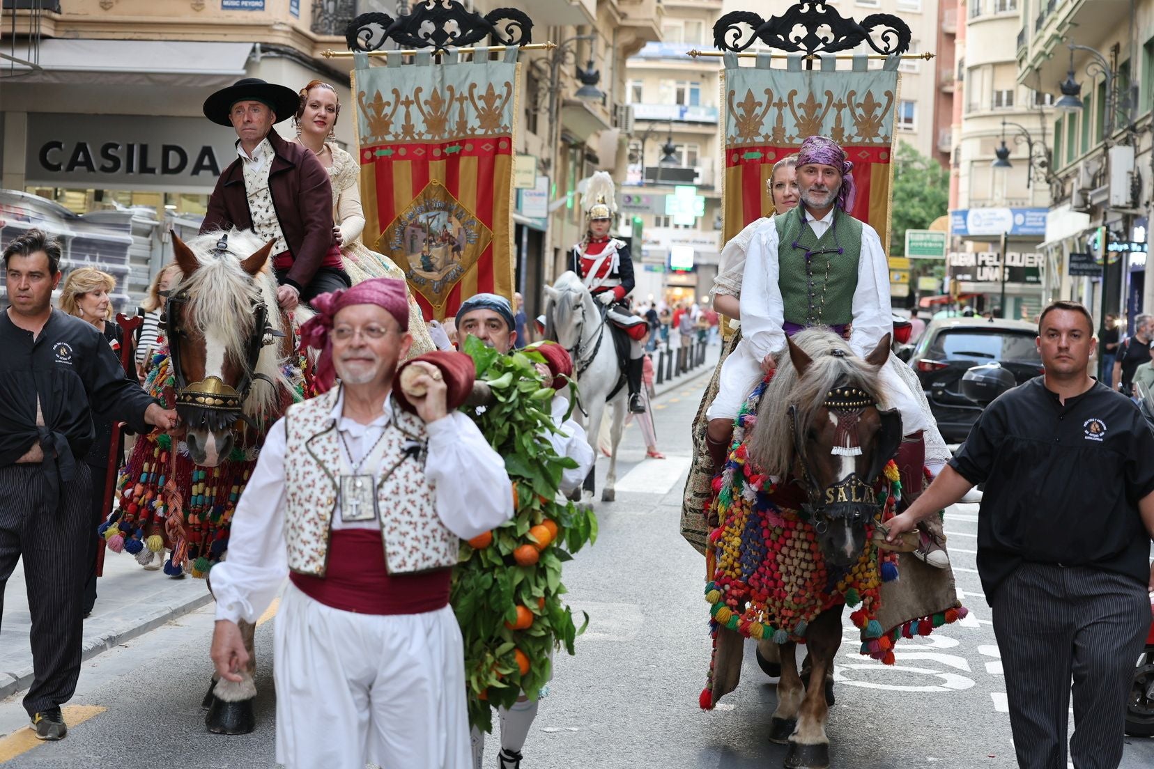 FOTOS | Así ha sido la procesión de los niños de San Vicente Ferrer en Valencia