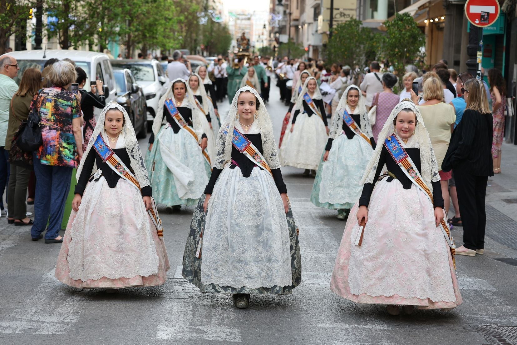 FOTOS | Así ha sido la procesión de los niños de San Vicente Ferrer en Valencia