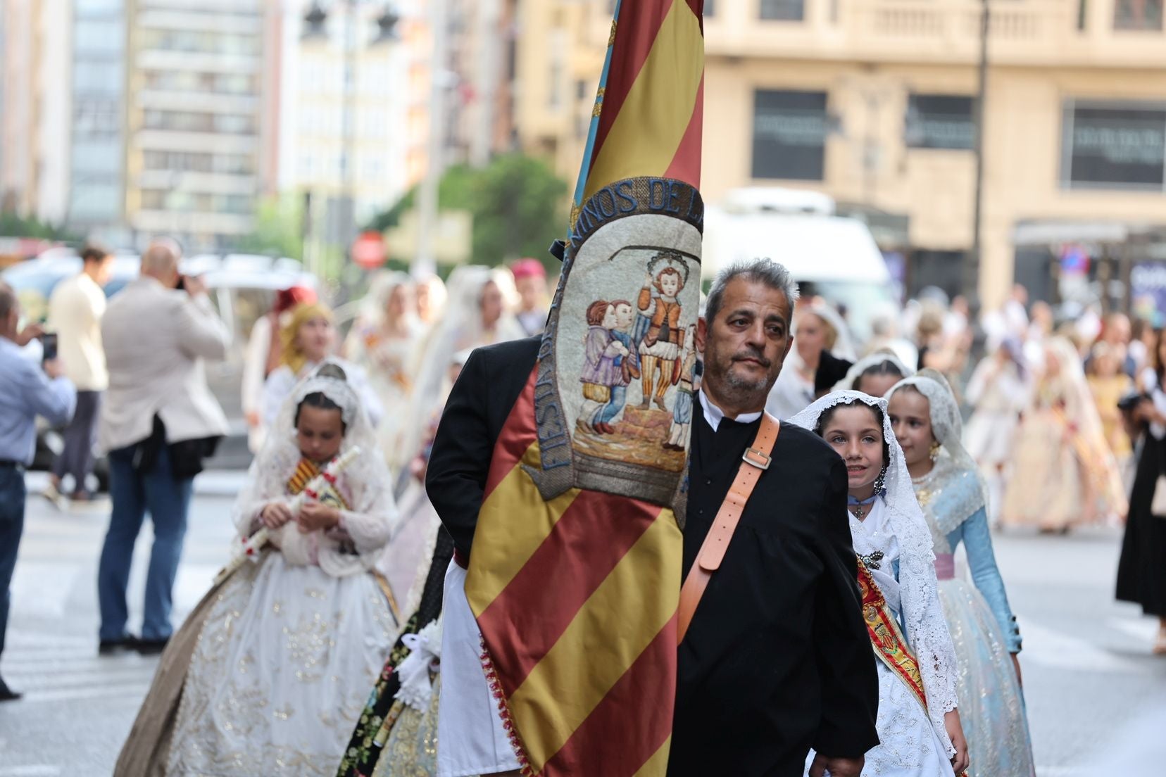 FOTOS | Así ha sido la procesión de los niños de San Vicente Ferrer en Valencia