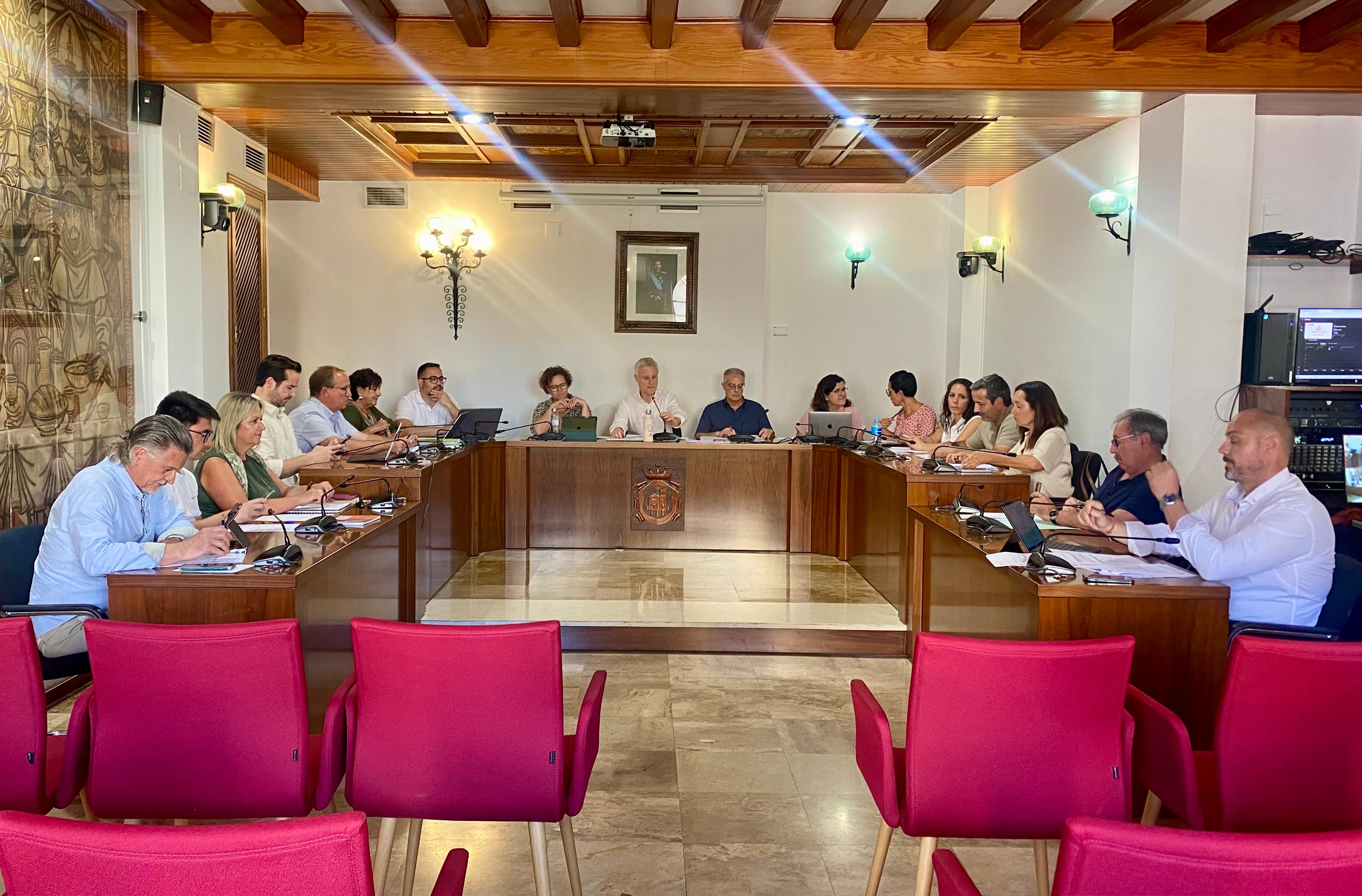 L'Eliana respalda la participación de las asociaciones de víctimas de la dana en la comisión de investigación