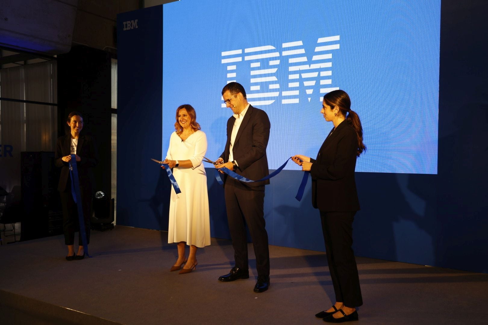 Inauguración del nuevo espacio de IBM en Valencia