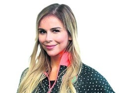 Águeda López, autora de 'La niña que siempre miraba el sol'