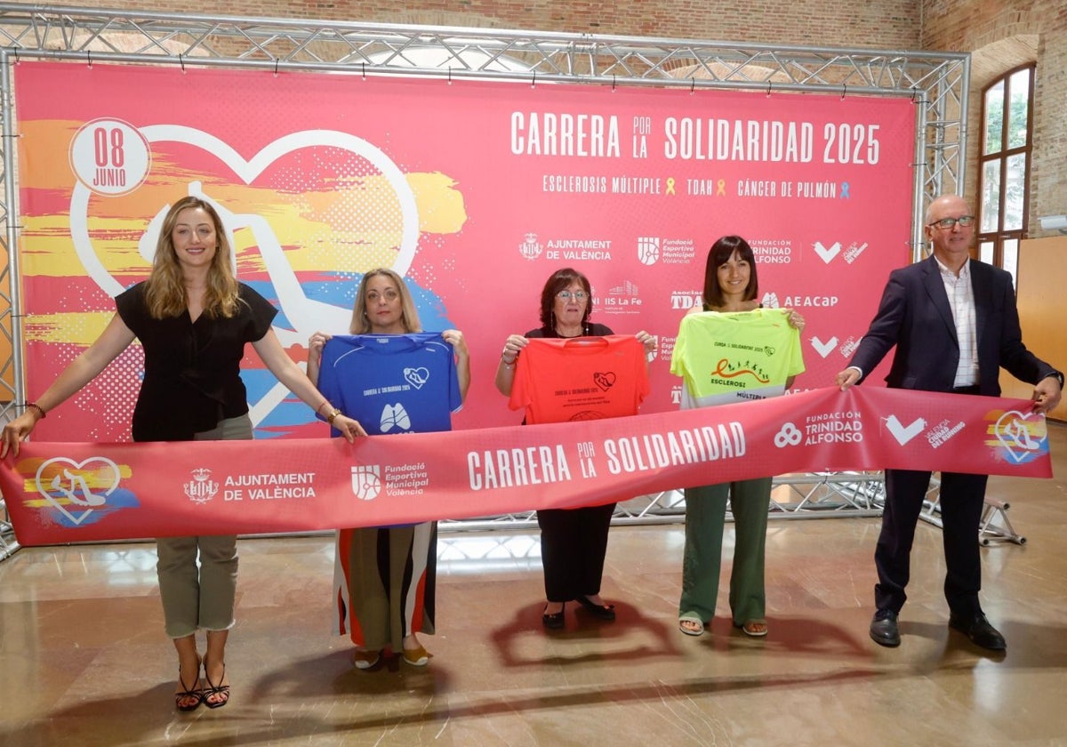 Presentación de la 'Carrera por la Solidaridad 2025'.