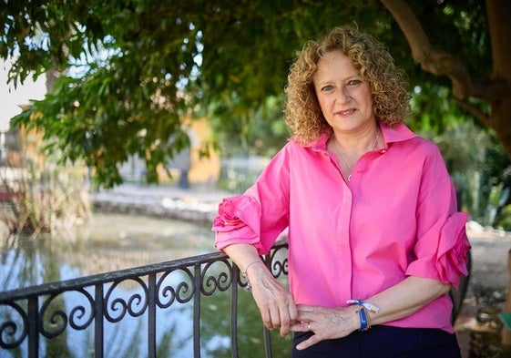 Amparo Folgado, alcaldesa de Torrent.