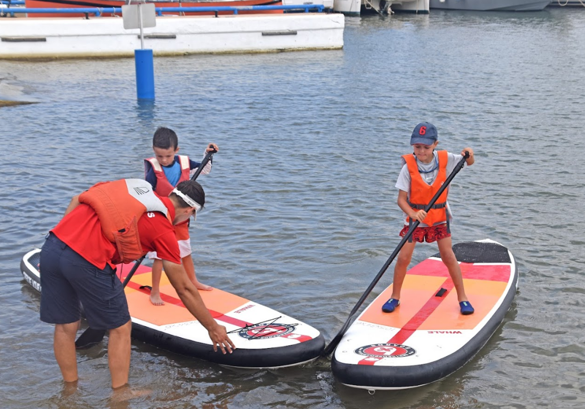 Deporte sin fin: vela, kayak, remo y paddle en el rcndénia | las provincias
