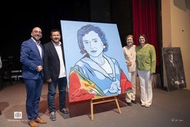 Presentación de la imagen del centenario.