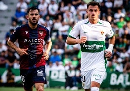 Diego Pampín y Germán Valera, durante un partido entre Elche y Levante.