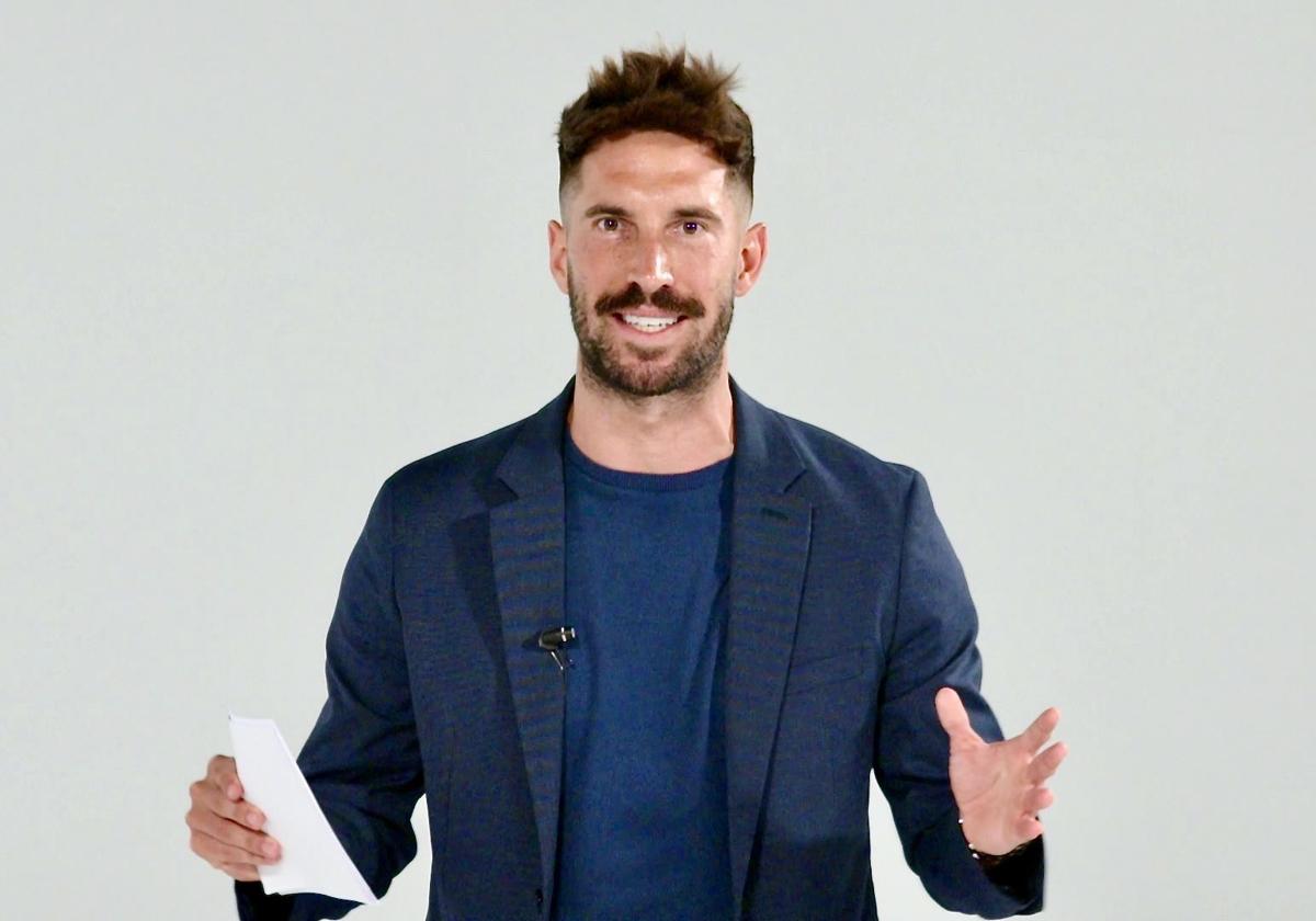 el presentador vasco Egoitz Txurruka, 'Txurru', presentará 'Trivial Pursuit'.