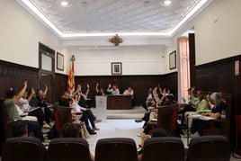 Un momento del pleno de Sagunto.