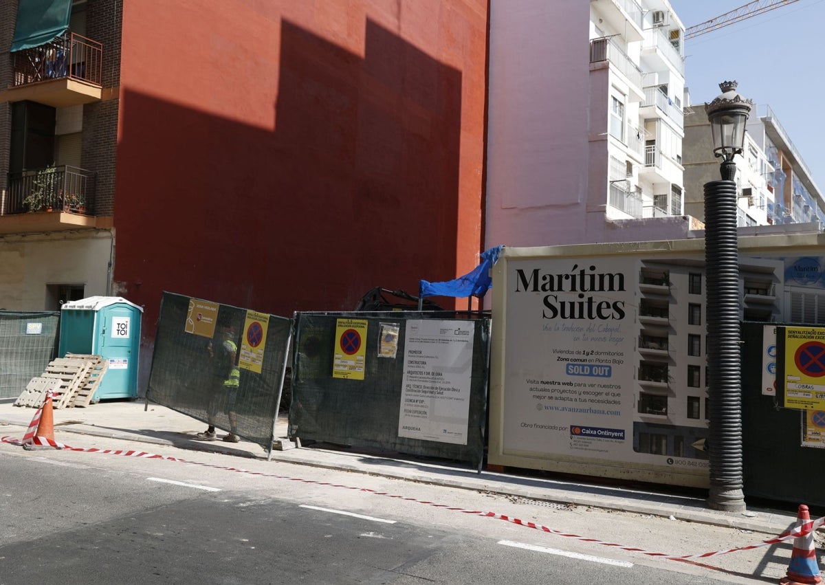Imagen secundaria 1 - Solar de la calle Columbretes, promición en Mariano Cuber ya vendida y unifamiliar en la calle de la Barraca.