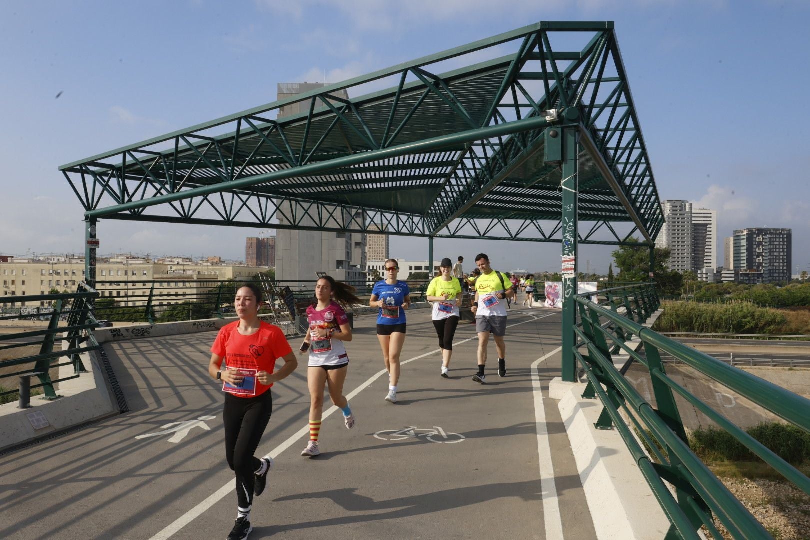 Búscate en la &#039;Carrera por la Solidaridad&#039; en Valencia