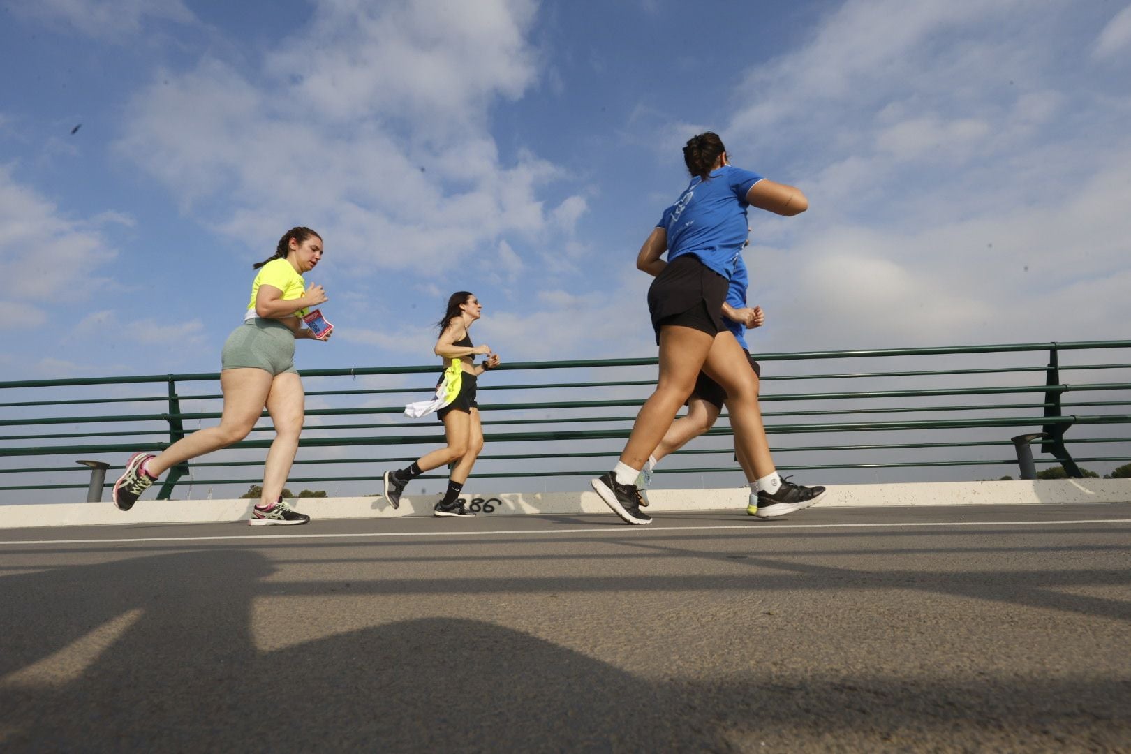 Búscate en la &#039;Carrera por la Solidaridad&#039; en Valencia