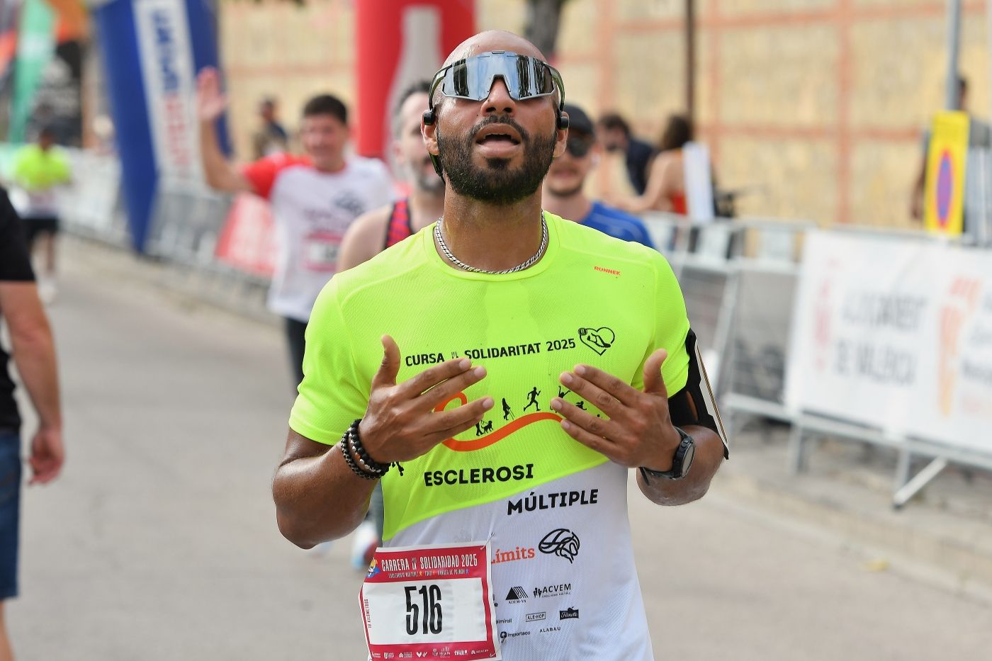 Búscate en la &#039;Carrera por la Solidaridad&#039; en Valencia