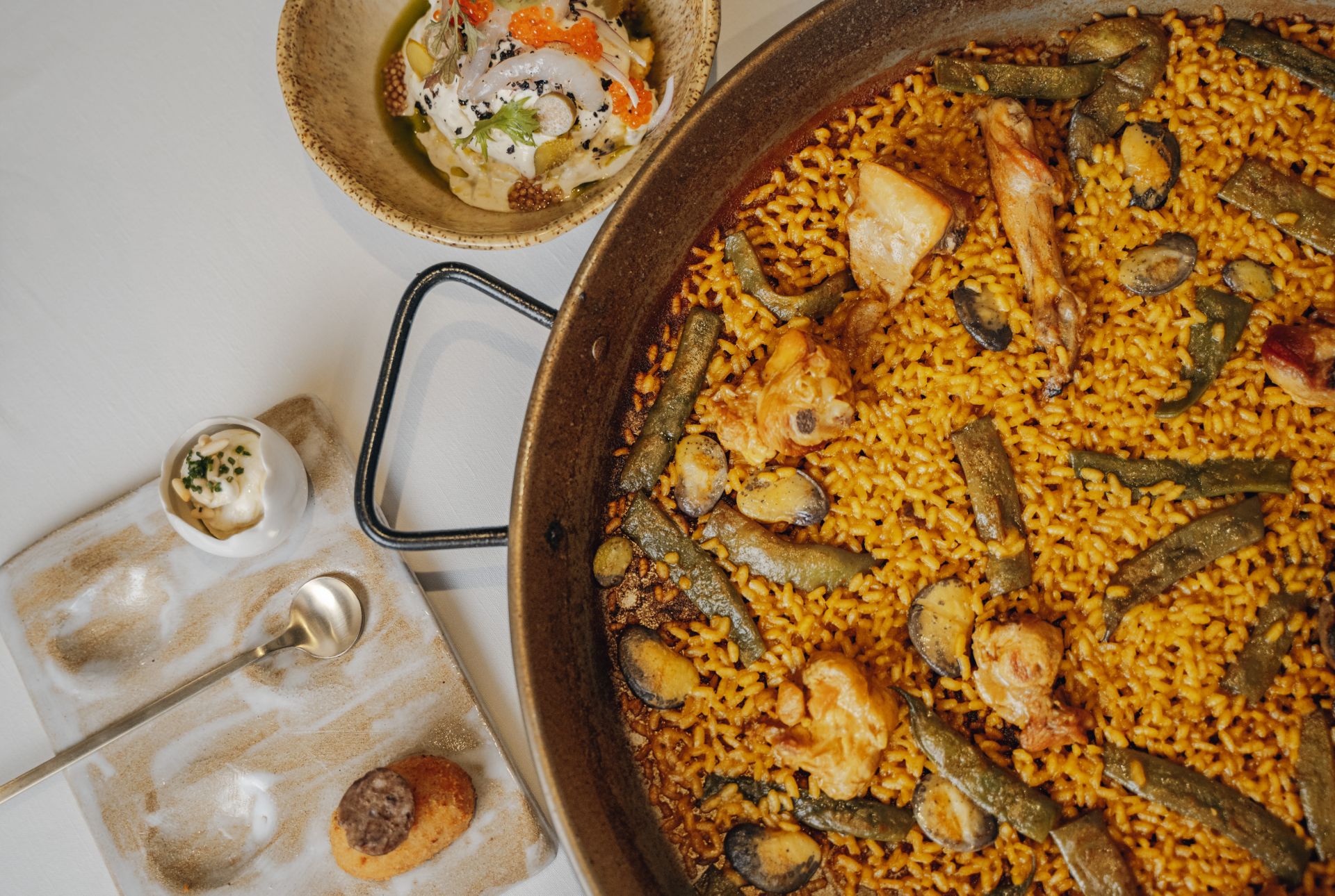 Los 10 platos que más comemos en casa (y ninguno es la paella)