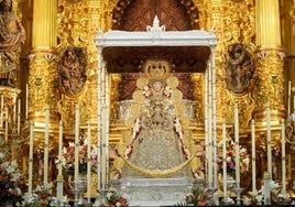 Salida de la Virgen del Rocío 2025, en directo: salto de la reja y procesión