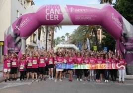 RunCáncer suma 22.000 euros y firma un estreno de éxito en Paiporta.