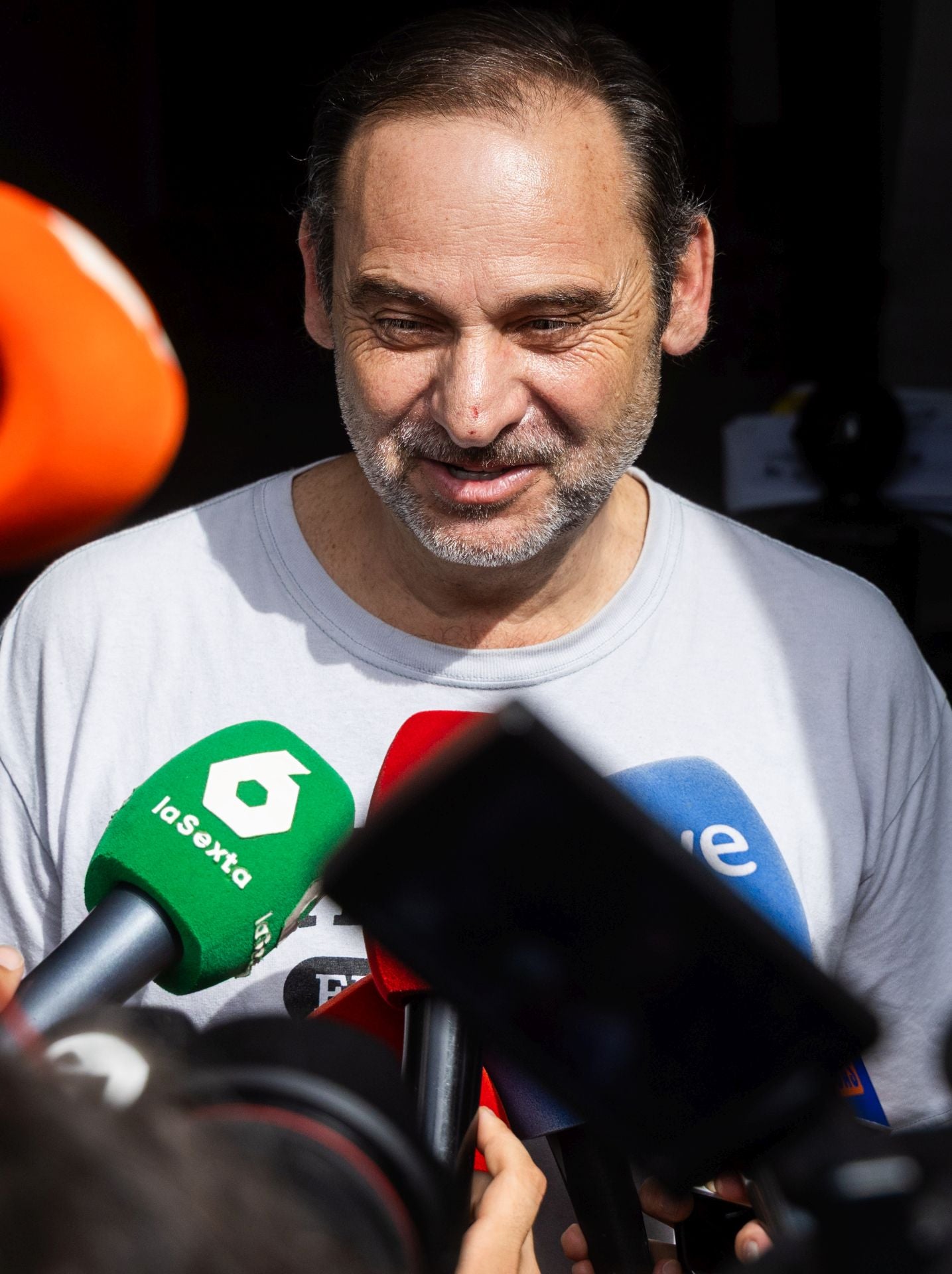 La UCO registra la casa de Ábalos en Valencia en busca de pruebas del pago de comisiones en el &#039;caso Koldo&#039;