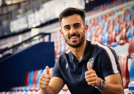 Pampín, feliz en el Ciutat de Valencia tras su renovación.