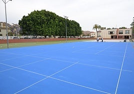 Una de las pistas deportivas.