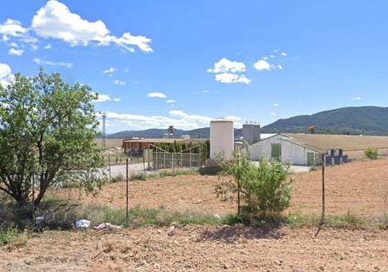 El accidente laboral se produjo en una granja de huevos en la localidad de Tuéjar.
