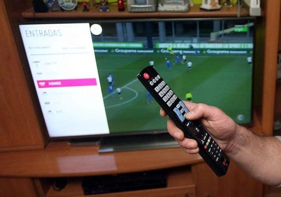 Un canal de televisión retrasa al martes 17 su adiós a la TDT
