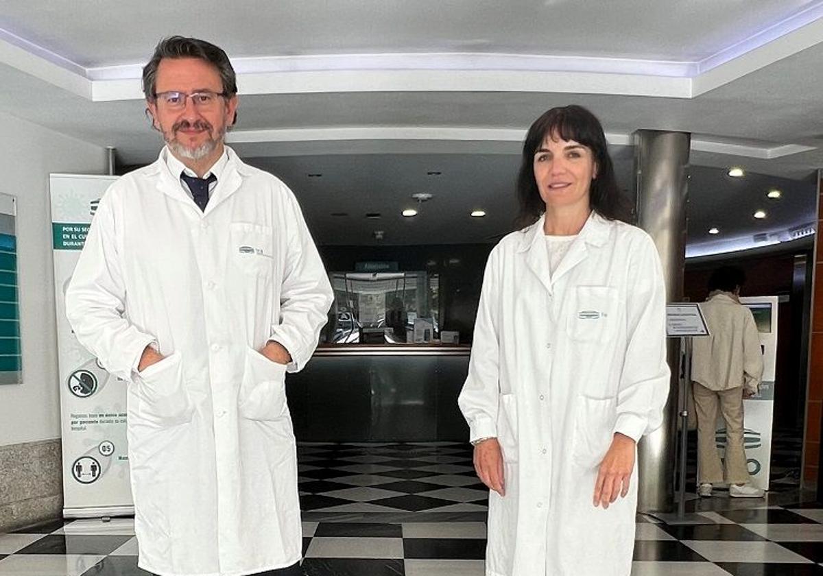 Doctor Onofre Sanmartín e investigadora Zaida García