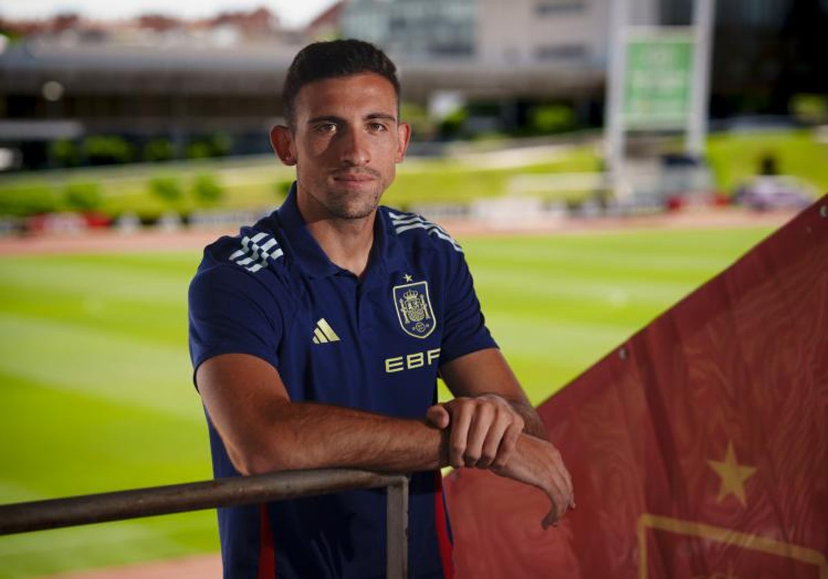 Cesar Tárrega con la selección española sub21.
