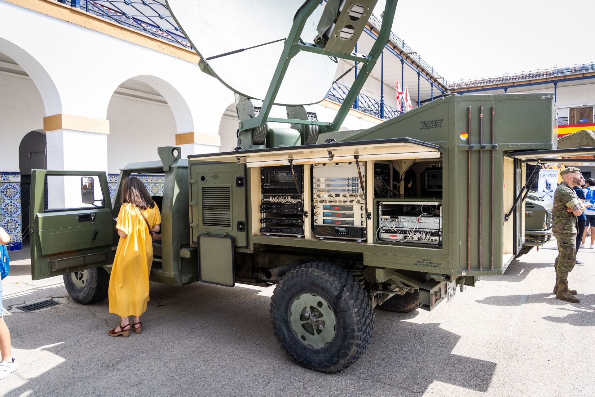 Fotos de las recreaciones históricas en el Museo Militar de Valencia 2025