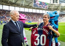 Pau Ballester, en el homenaje del Levante.