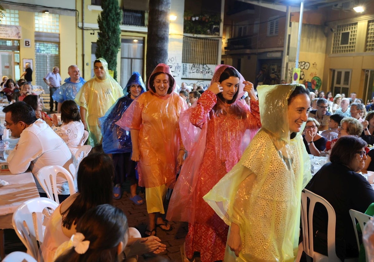 Imagen principal - Así se ha festejado el bateig del Corpus