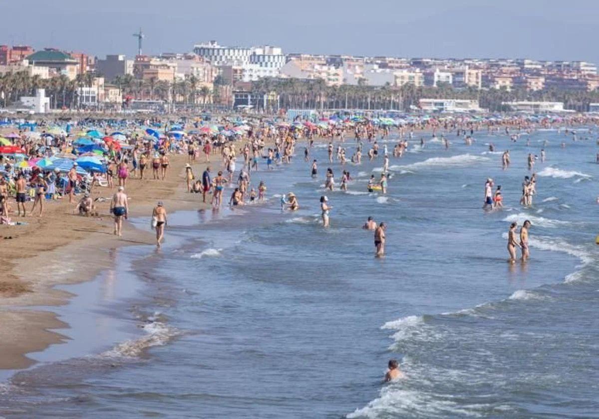 Playa de la Malvarrosa, en una imagen de archivo