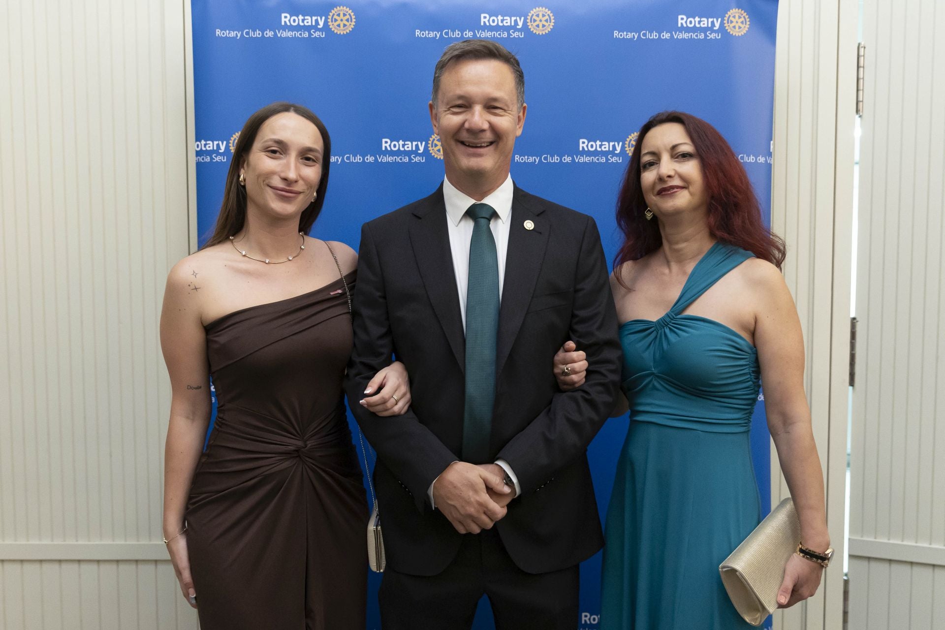 Los apellidos que han apoyado la creación del nuevo Rotary Club de Valencia Seu.