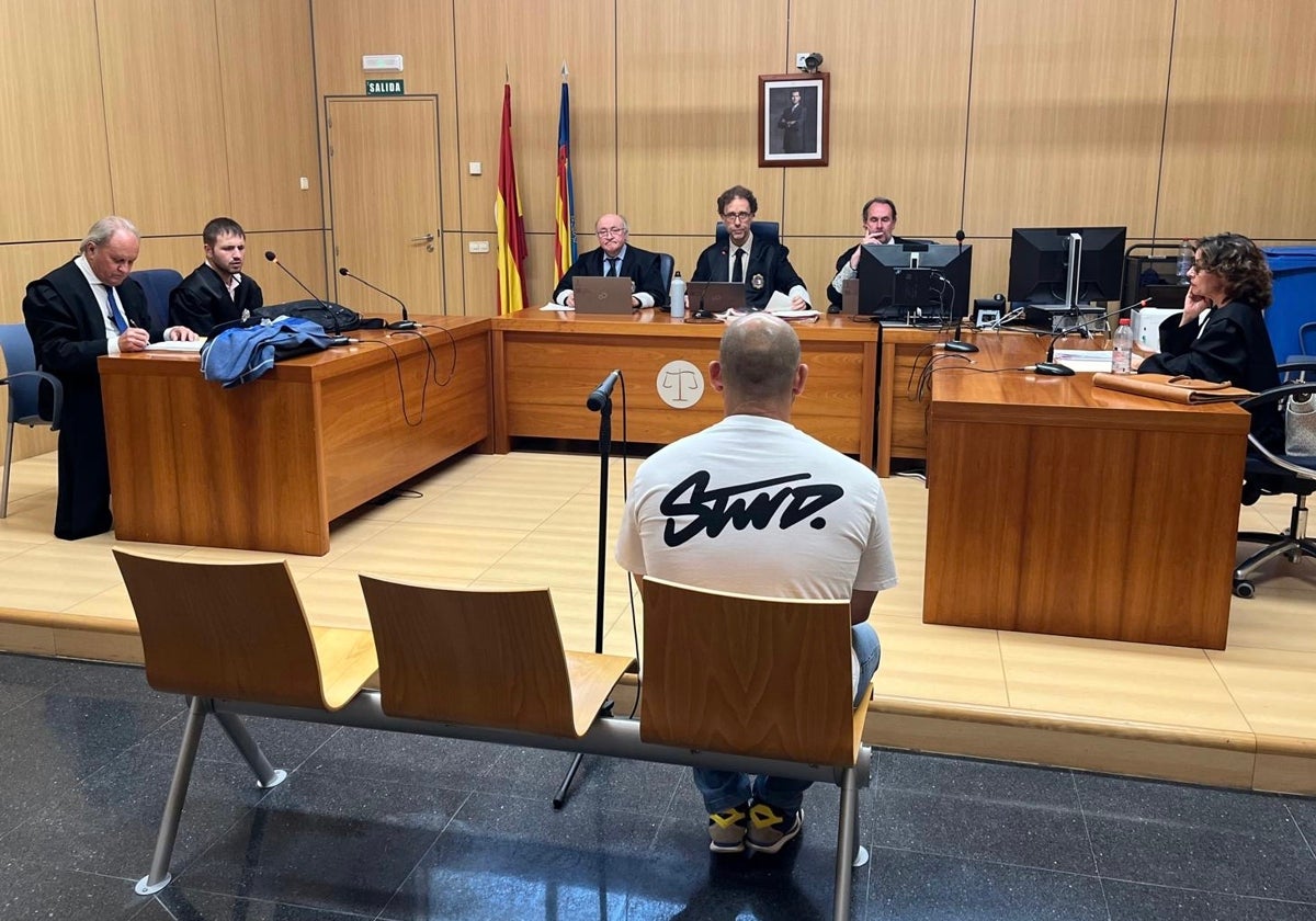 El acusado de un delito de odio por llamar mono a un niño durante un partido de fútbol.
