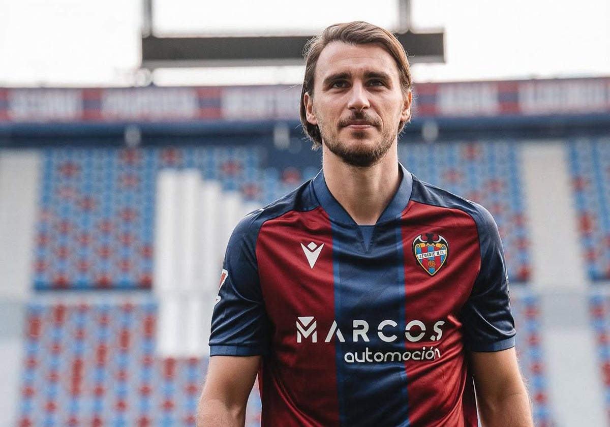 Ignasi Miquel, durante su presentación como jugador del Levante