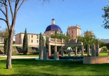 Recreación de parte de la Tortada en el jardín del Turia.